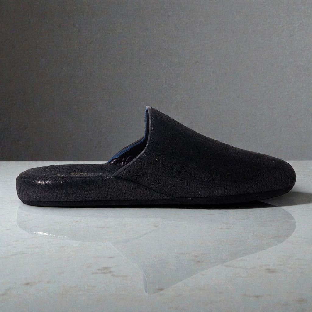 Saki (咲) | Imperial Artisan Luxury Slippers Only 2 Pairs Available · Ready for Immediate Shipment