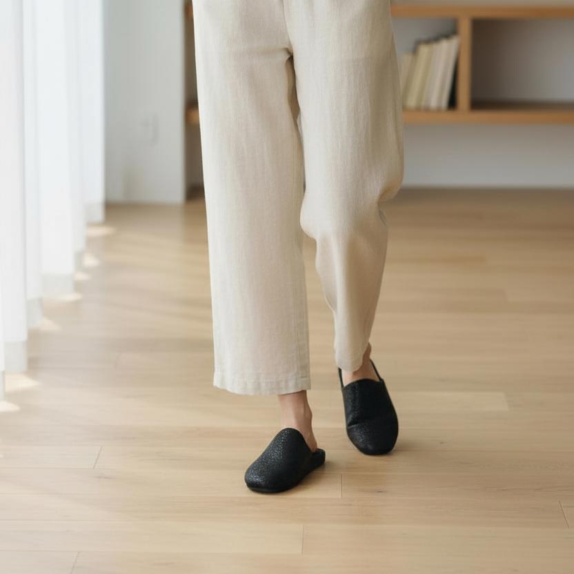 Saki (咲) | Imperial Artisan Luxury Slippers Only 2 Pairs Available · Ready for Immediate Shipment