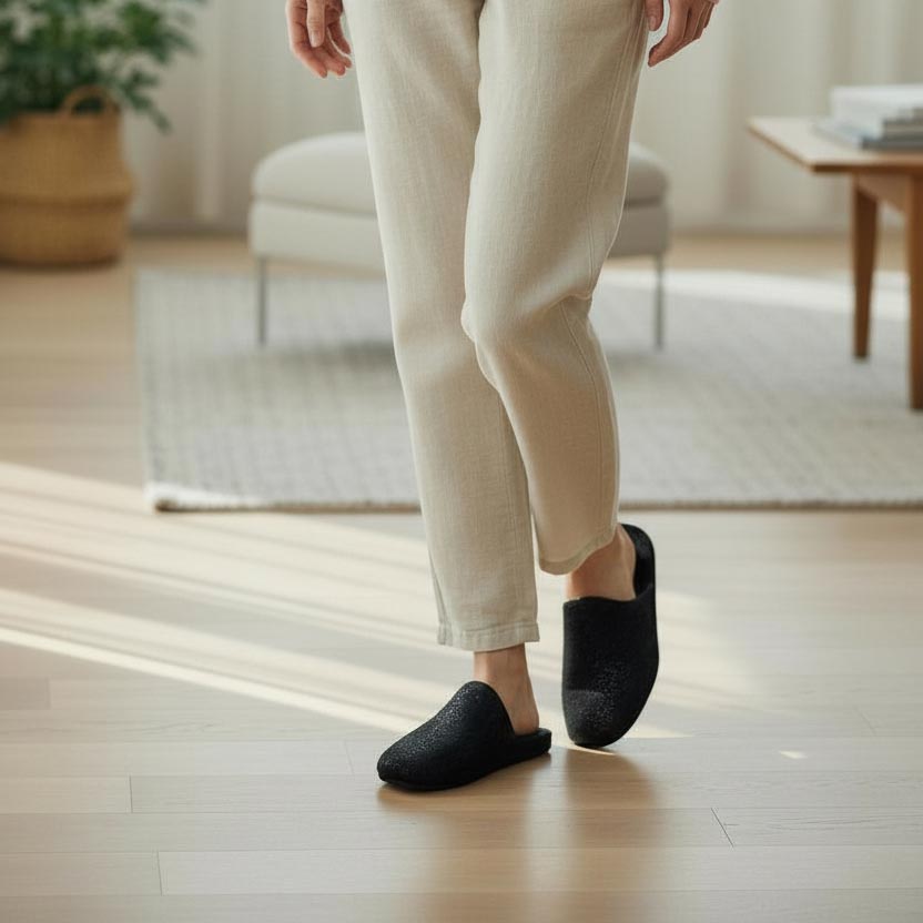 Saki (咲) | Imperial Artisan Luxury Slippers Only 2 Pairs Available · Ready for Immediate Shipment