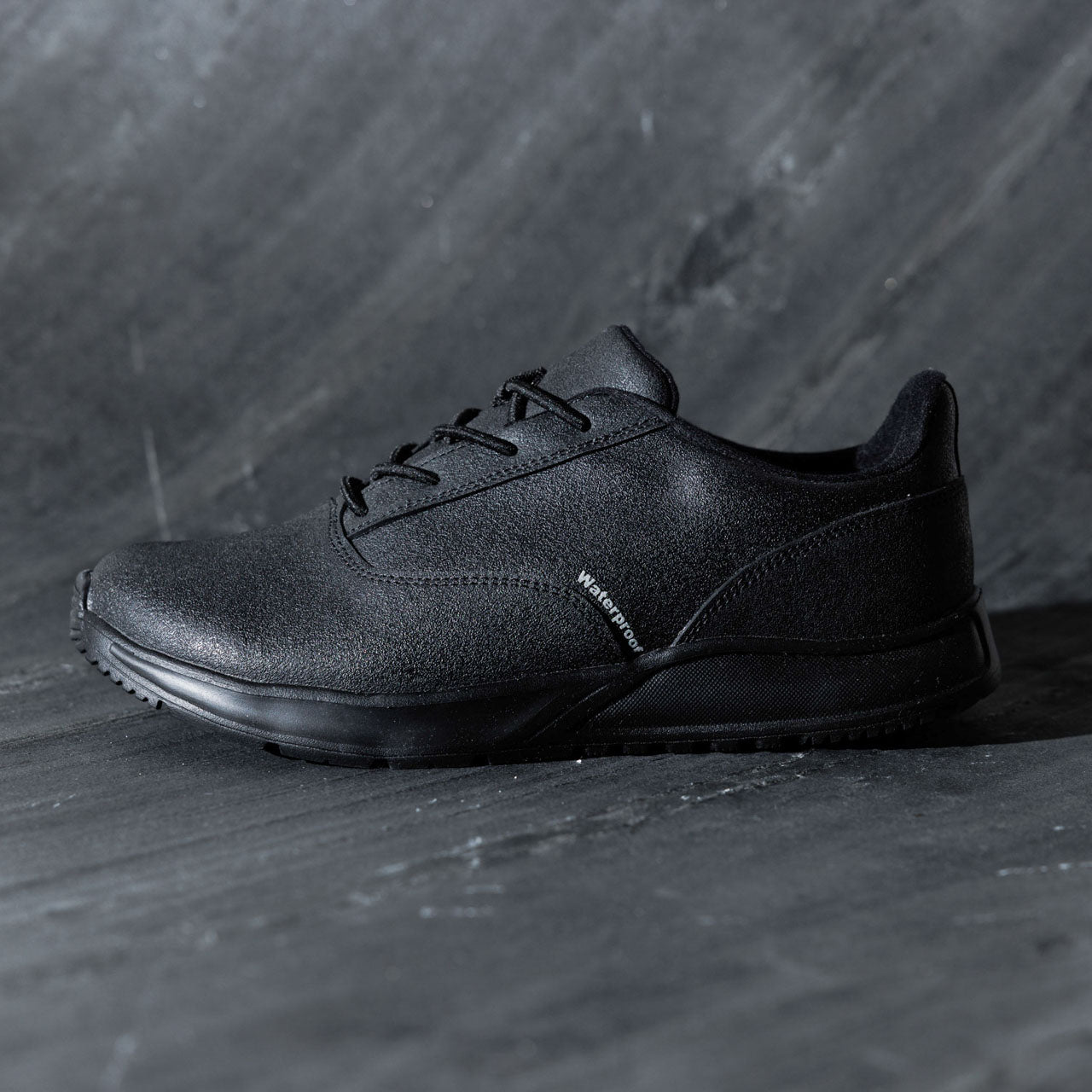 SANAX Hands-Free Business Rain Shoes Waterproof / Non-Slip / Odor-Resistant · Slip-In Design Last design supervised by Japanese master shoemaker MADE IN CHINA