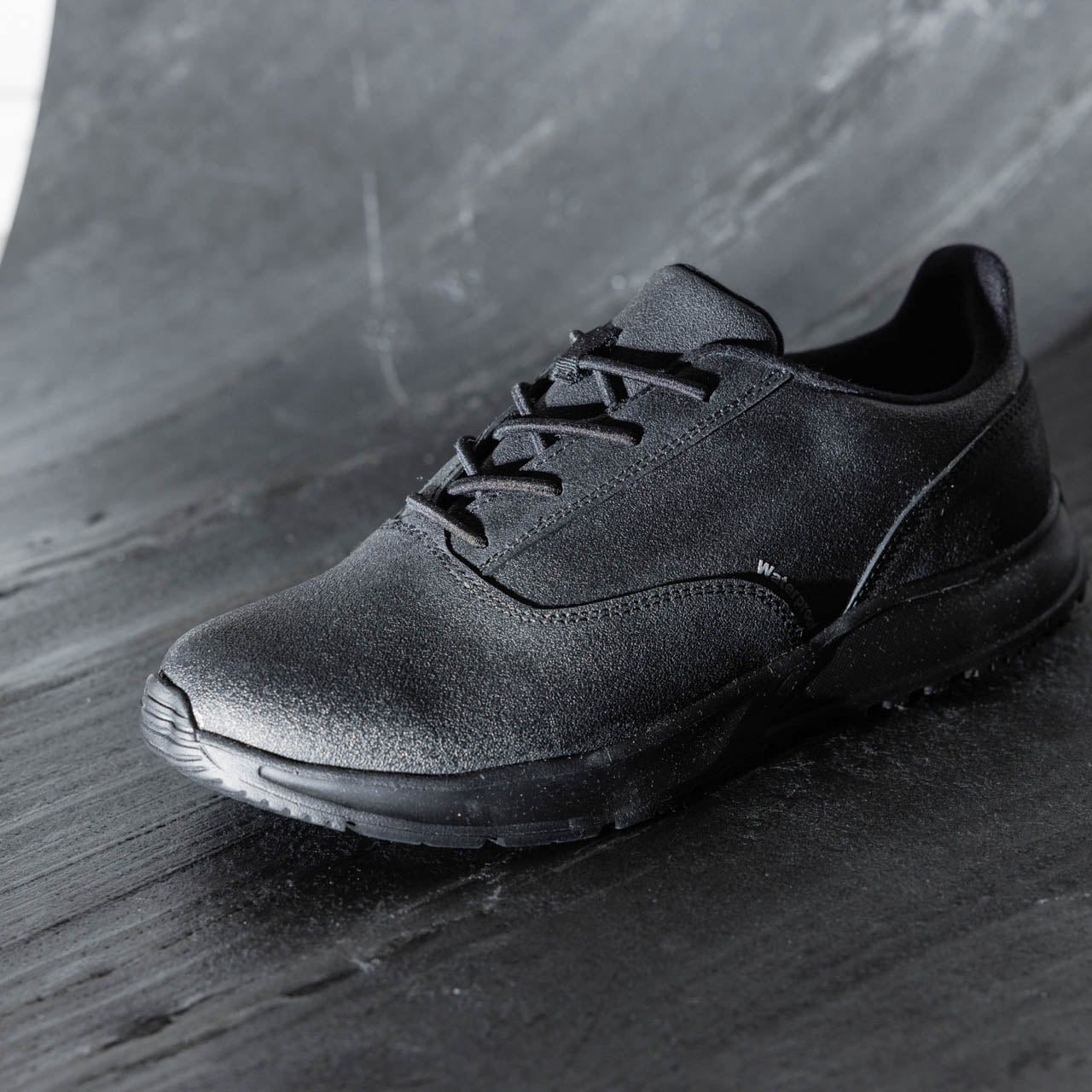 SANAX Hands-Free Business Rain Shoes Waterproof / Non-Slip / Odor-Resistant · Slip-In Design Last design supervised by Japanese master shoemaker MADE IN CHINA